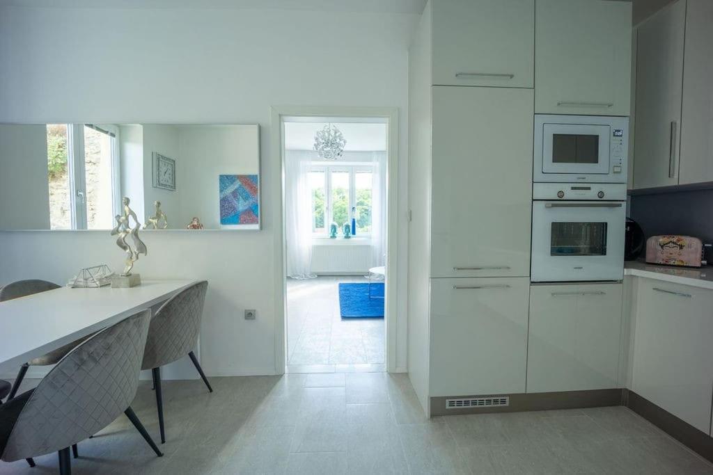 Ferienwohnung Ruhige Unterkunft Mit Einer Schoenen Aussicht Znojmo Exterior foto